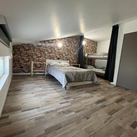 Gite1 Pour 6 Personnes Anneyron Buitenkant foto